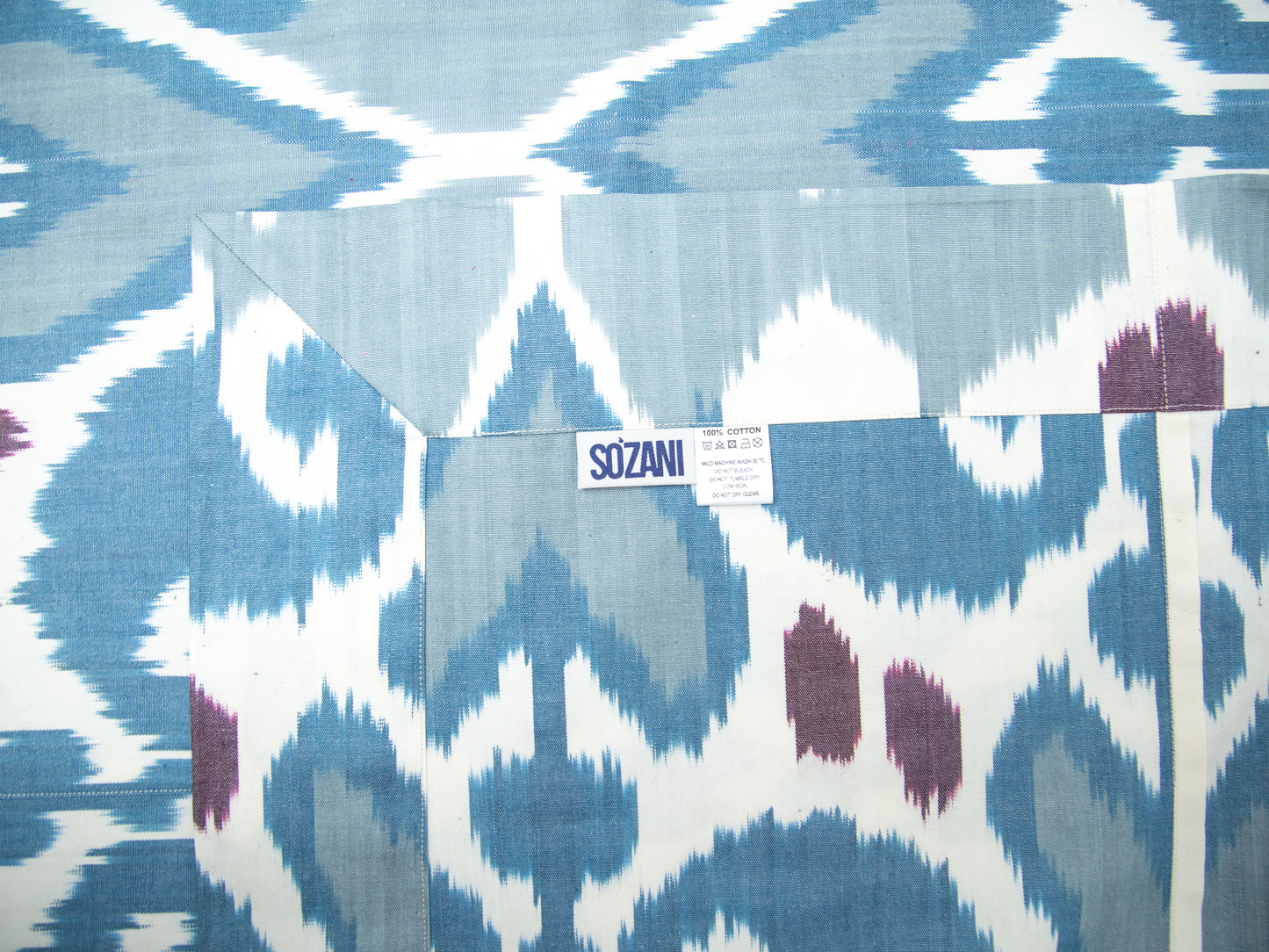 Nappe IKAT - Bleue