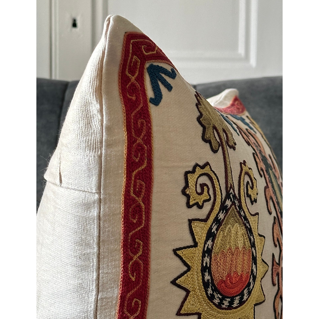 Housse de coussin carrée Suzani - Extase
