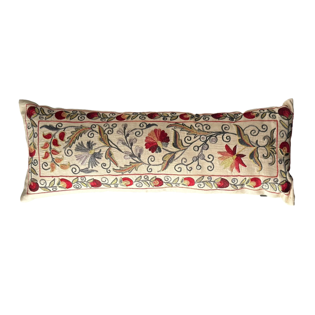 Housse de coussin rectangulaire Suzani - Boustan - parterre