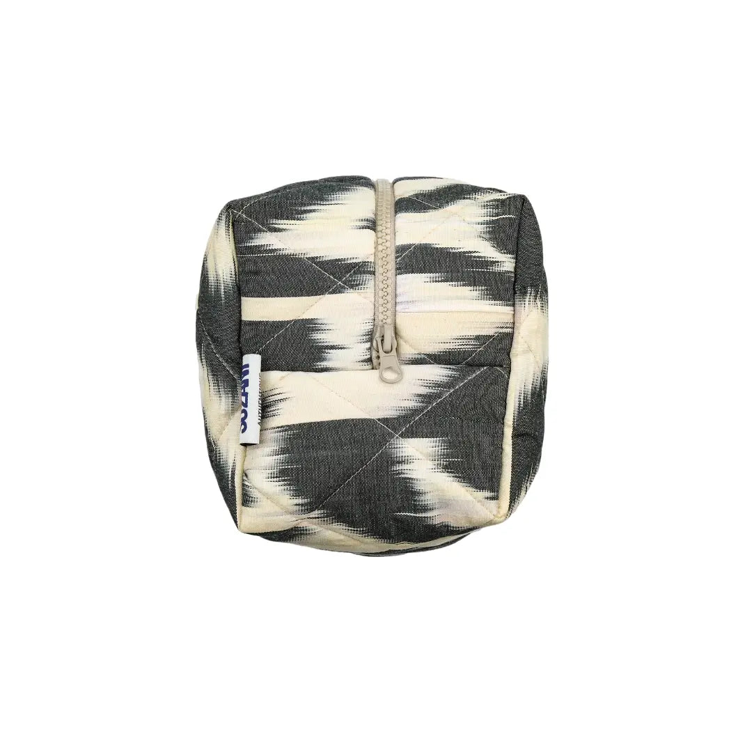 Grande trousse IKAT matelassée - Noire et beige