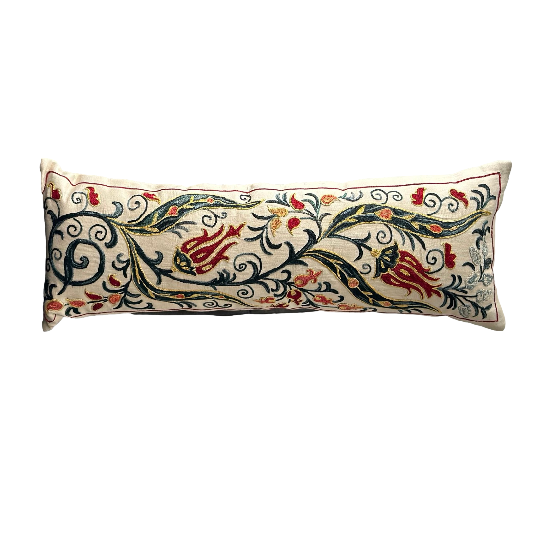 Housse de coussin rectangulaire Suzani - Noziklik - douceur